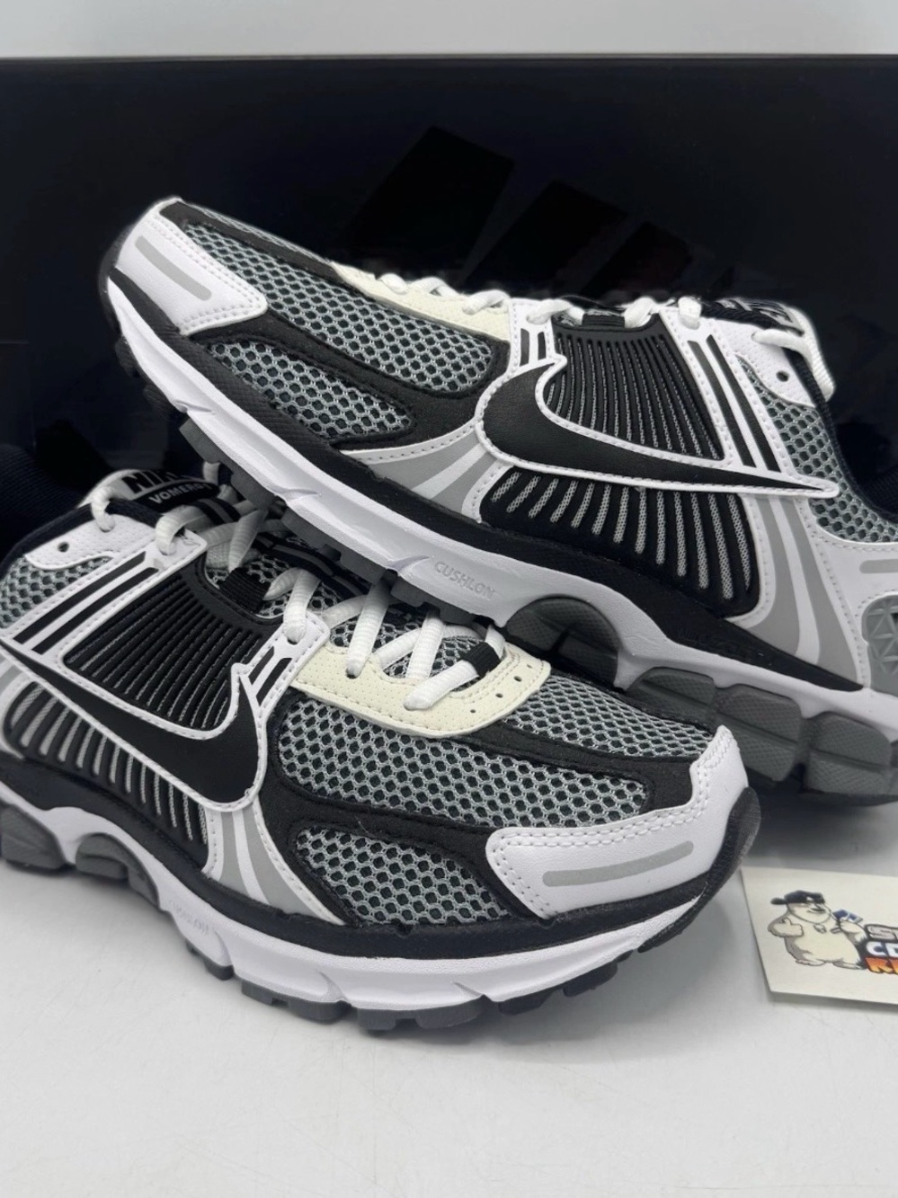 Nike Vomero 5 Shoe